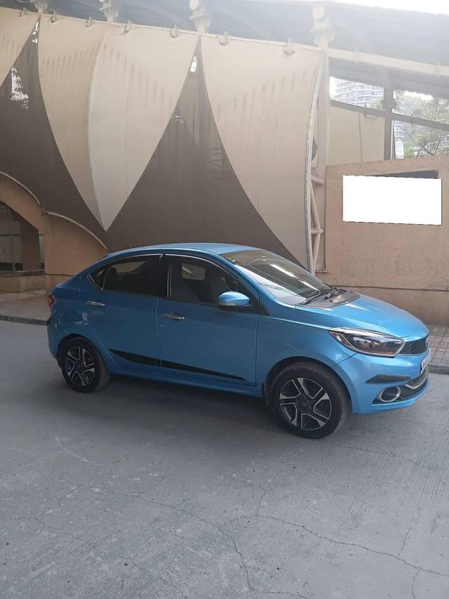 https://images10.gaadi.com/usedcar_image/4518438/original/processed_ef46f34d2d36789e1047c13f677055f0.jpg?imwidth=6400
