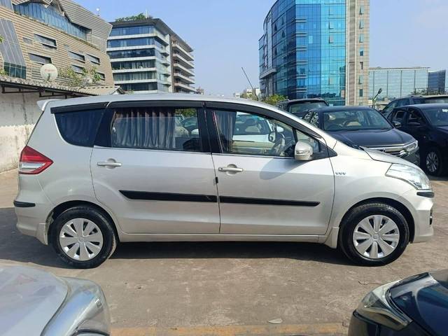 https://images10.gaadi.com/usedcar_image/4518447/original/processed_e6b3b22146f63cf2d26a0039248da836.jpg?imwidth=6401