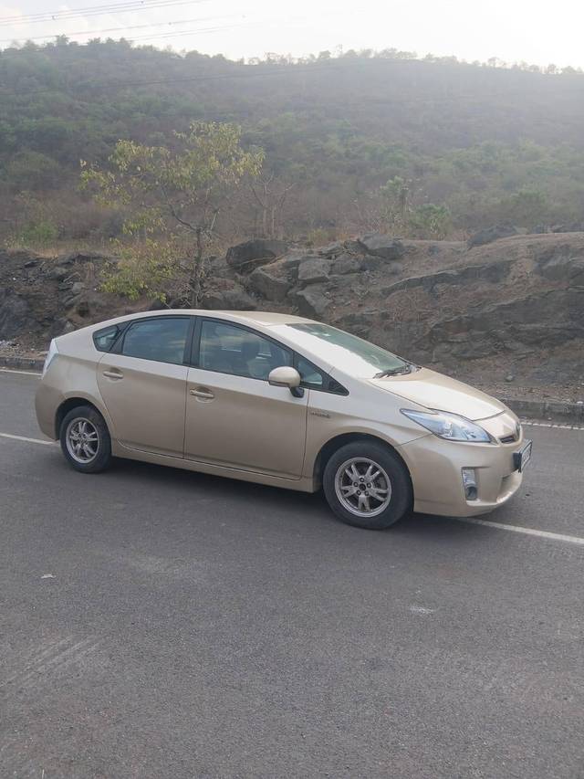 https://images10.gaadi.com/usedcar_image/4518448/original/processed_998727b862373026403b1f1ec83cc226.jpg?imwidth=6400