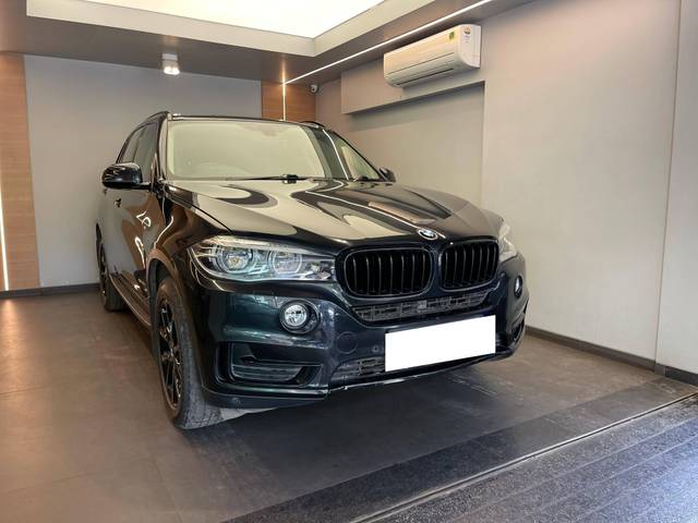 https://images10.gaadi.com/usedcar_image/4518504/original/processed_26ae015ddb28ac0c614de06385efdf9f.jpeg?imwidth=6400