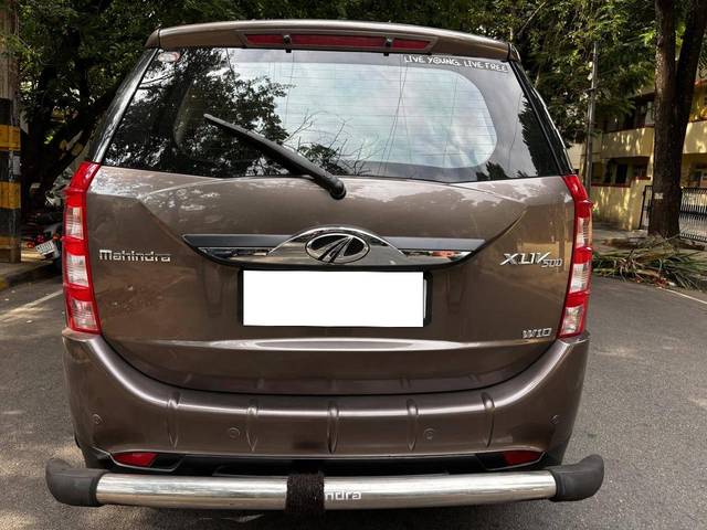https://images10.gaadi.com/usedcar_image/4518516/original/processed_daad826acff1b42ff2746b7fa120b60c.jpg?imwidth=6402