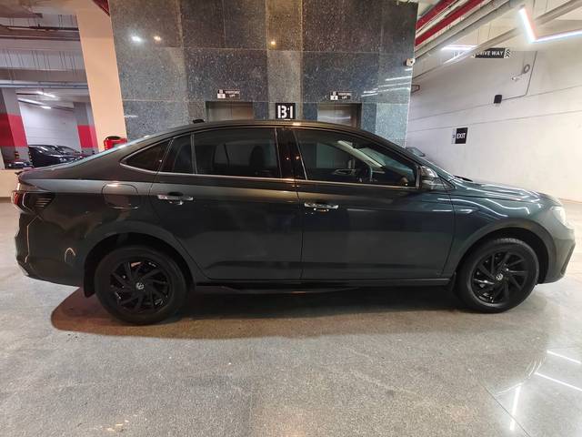 https://images10.gaadi.com/usedcar_image/4518518/original/processed_9e7b189365f42c4df067aba3249a81fb.jpg?imwidth=6401