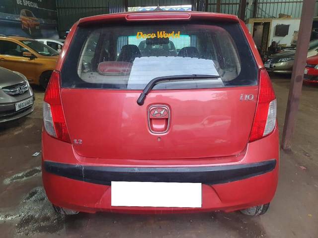 https://images10.gaadi.com/usedcar_image/4518519/original/processed_54914a39894d595db778fbdbb68b1c0e.jpg?imwidth=6402