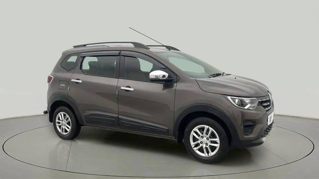 https://images10.gaadi.com/usedcar_image/4518520/original/5bf1e4702e72aedfbde24ae1995bce05.jpg?imwidth=6400