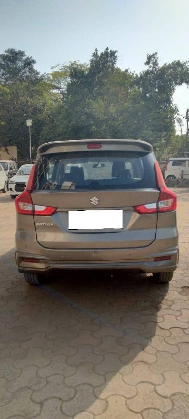 https://images10.gaadi.com/usedcar_image/4518526/original/processed_a8ac6158b1f18321adbc2f1281da80f5.jpg?imwidth=6402