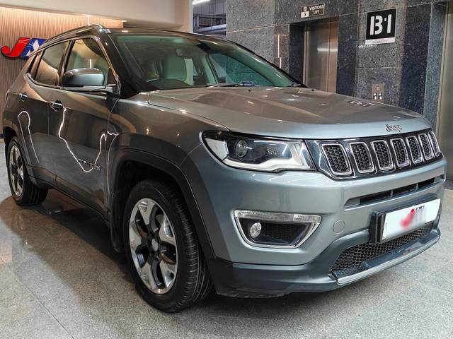 https://images10.gaadi.com/usedcar_image/4518527/original/processed_98760ce2a4719e4b2c9f4f654e5ec986.jpg?imwidth=6400