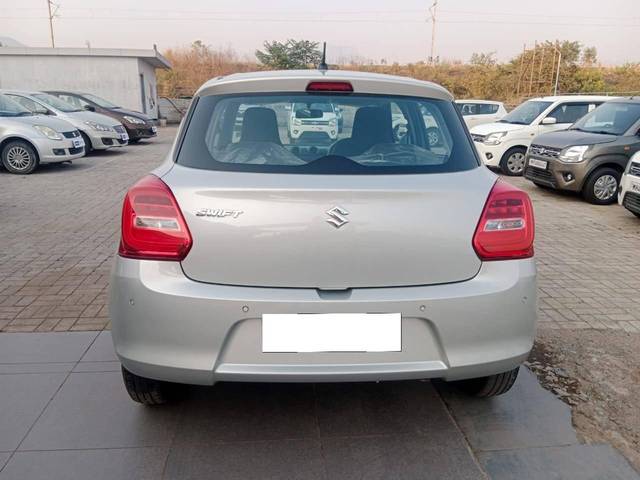 https://images10.gaadi.com/usedcar_image/4518536/original/processed_6e89f8f6658c0a348bce0fda178bd33f.jpg?imwidth=6402