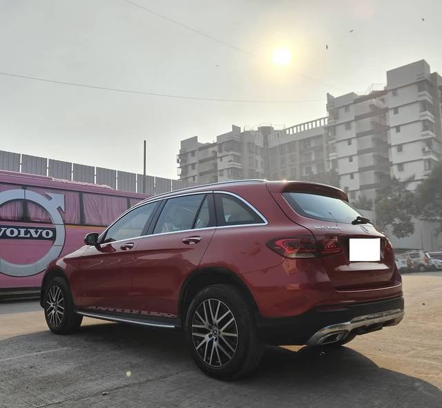 https://images10.gaadi.com/usedcar_image/4518543/original/processed_dfa10c2af28fe77055cecc032b8f4ebd.jpg?imwidth=6402