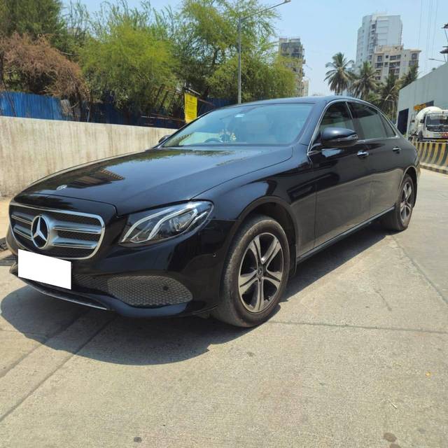 https://images10.gaadi.com/usedcar_image/4518562/original/processed_1ab458f4abade1bc3b84f1cadd2f409a.jpg?imwidth=6400