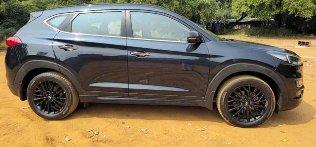https://images10.gaadi.com/usedcar_image/4518567/original/processed_50fa2779171bc67f1c3f7e206a8d1dbe.jpg?imwidth=6401