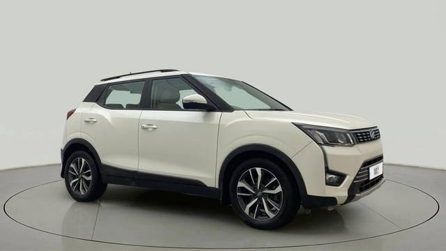 https://images10.gaadi.com/usedcar_image/4518585/original/c07df5da99b33d11f2b8260b6b2a316b.jpg?imwidth=6400