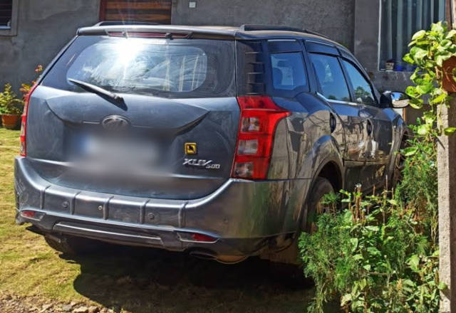https://images10.gaadi.com/usedcar_image/4518604/original/0f32eaab-19cc-451a-8a7d-f4190c0f7f81.?imwidth=6402