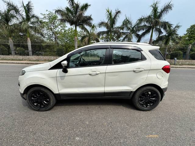 https://images10.gaadi.com/usedcar_image/4518660/original/processed_c09222c1-a1fd-4839-8f57-7e251228d5b0.jpg?imwidth=6402