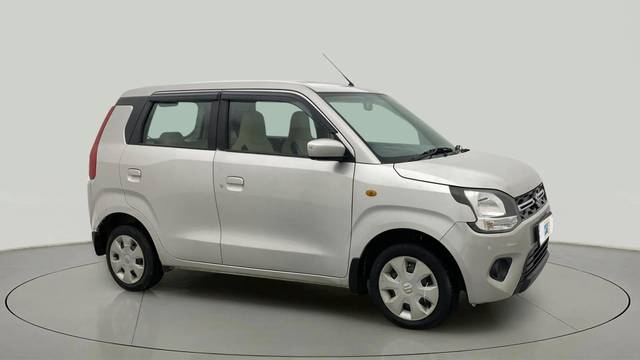 https://images10.gaadi.com/usedcar_image/4518671/original/d20ae24bf6e53a3c72f1cfdcd1d1ec0f.jpg?imwidth=6400
