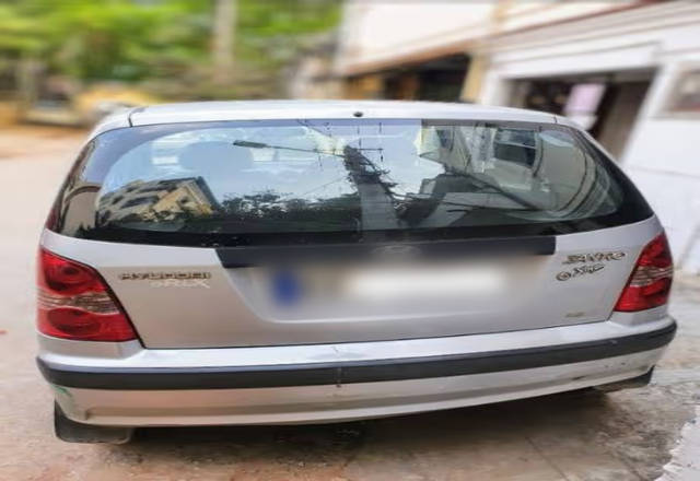 https://images10.gaadi.com/usedcar_image/4518690/original/ee8ecd07-23e4-4259-9fd0-c8ab6944e696.?imwidth=6401