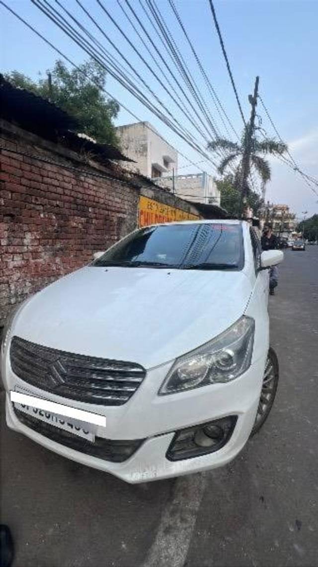 https://images10.gaadi.com/usedcar_image/4518719/original/processed_71016397-377a-4c96-b30e-035530170c55.jpeg?imwidth=6400