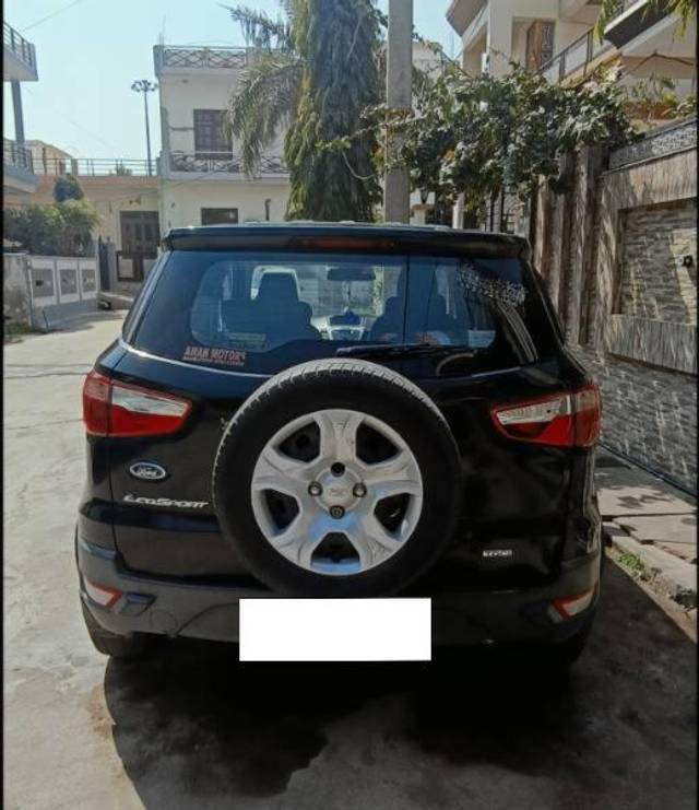 https://images10.gaadi.com/usedcar_image/4518786/original/processed_a0e4f503-b47b-45c5-8132-7c9aa7ac2b78.jpg?imwidth=6401