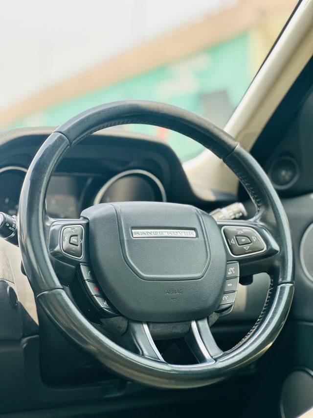https://images10.gaadi.com/usedcar_image/4518797/original/615a7ab85383b18a80e6388c907a6b4d.jpg?imwidth=6402