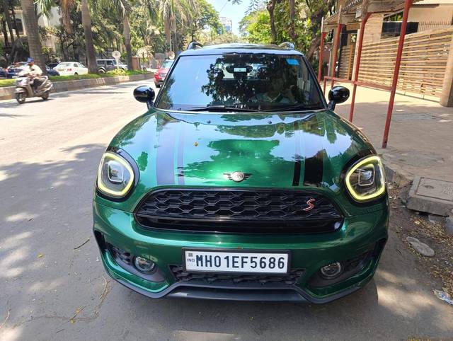 https://images10.gaadi.com/usedcar_image/4518798/original/processed_23c9cff6afb9bafdc08eaca991f34843.jpeg?imwidth=6402