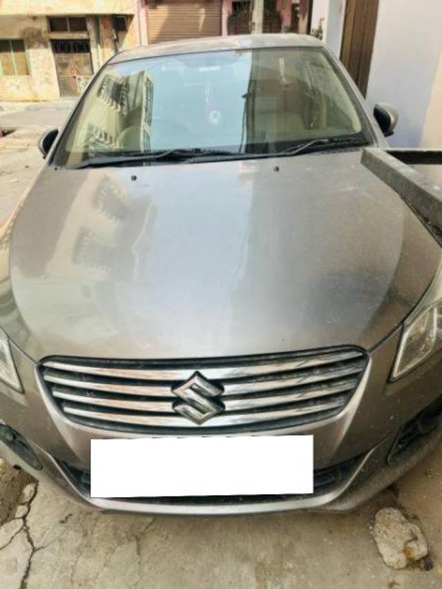https://images10.gaadi.com/usedcar_image/4518867/original/processed_e82c5e29-43ed-4e52-9557-fb0976013185.jpg?imwidth=6400