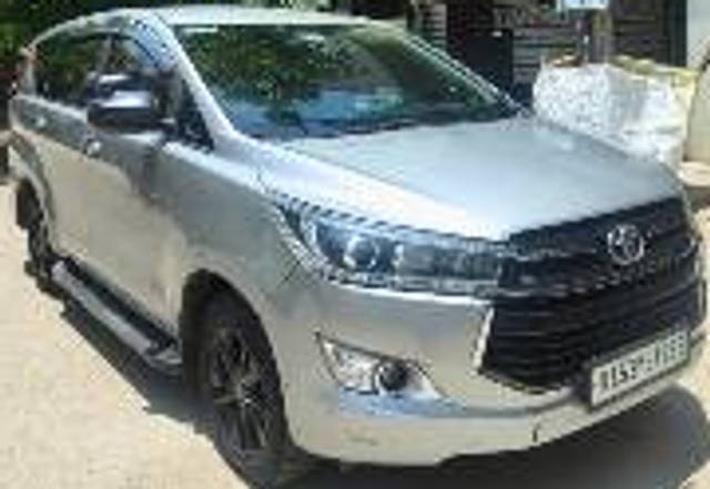 https://images10.gaadi.com/usedcar_image/4518930/original/processed_bf367b96-c7a9-486d-b960-f30c6cbd5448.png?imwidth=6400