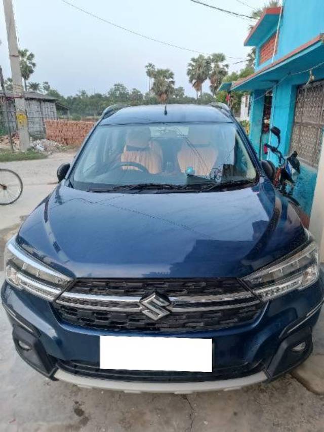 https://images10.gaadi.com/usedcar_image/4518965/original/processed_717bf211-221d-4904-9a28-a11675830f52.jpg?imwidth=6401