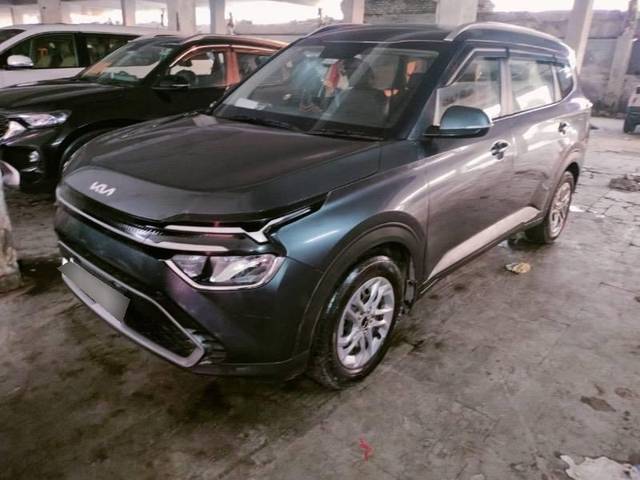 https://images10.gaadi.com/usedcar_image/4518988/original/processed_34c908b8-5197-4473-8149-311fe8c1d4a8.jpeg?imwidth=6400