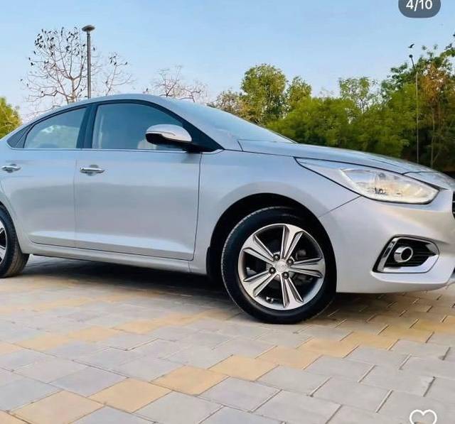 https://images10.gaadi.com/usedcar_image/4519126/original/processed_fe0ea7da-18da-496c-90a6-a1d3cc636830.jpeg?imwidth=6400