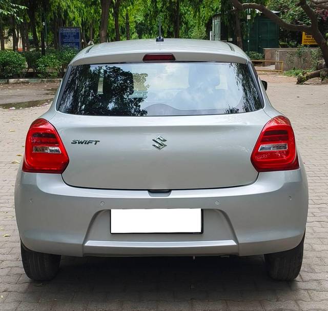 https://images10.gaadi.com/usedcar_image/4519131/original/processed_52d661354e75921313e9c784ab10f3f0.jpg?imwidth=6402