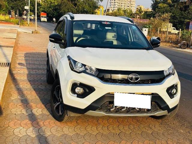 https://images10.gaadi.com/usedcar_image/4519139/original/processed_916803ef-002e-4374-8c57-791279c64806.jpeg?imwidth=6400
