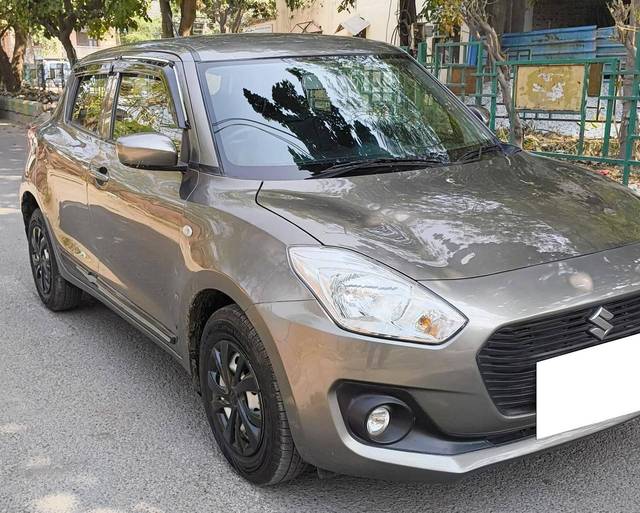 https://images10.gaadi.com/usedcar_image/4519141/original/processed_c2d6b79f383928068cfecde6b42460f8.jpg?imwidth=6400