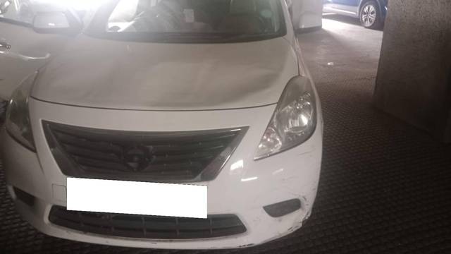 https://images10.gaadi.com/usedcar_image/4519191/original/processed_cb8e4e55-e544-4b43-bfd9-91de3cf60e0b.jpg?imwidth=6400