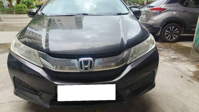 https://images10.gaadi.com/usedcar_image/4519194/original/processed_4c101491-7e6f-44f2-b706-84894ebf228c.jpg?imwidth=6400