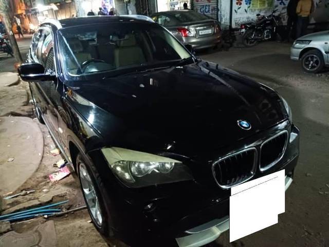 https://images10.gaadi.com/usedcar_image/4519224/original/processed_ecbc7924-20ed-4612-baed-1da0d7ecb17b.jpg?imwidth=6400