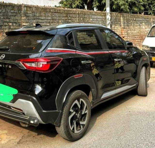 https://images10.gaadi.com/usedcar_image/4519239/original/processed_c7afc039-0563-4b7f-844c-7b4d057feb7a.jpg?imwidth=6400