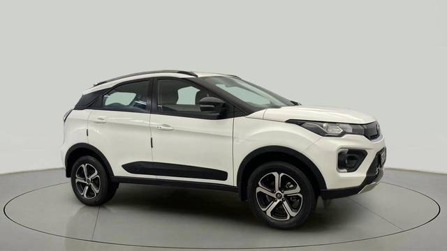 https://images10.gaadi.com/usedcar_image/4519243/original/c7616b8411904922bf0717e526c842b2.jpg?imwidth=6400