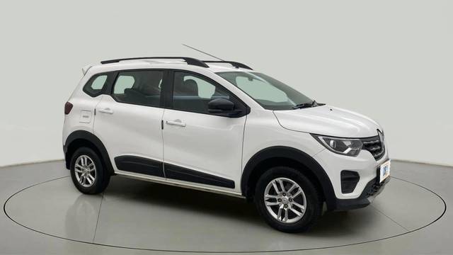 https://images10.gaadi.com/usedcar_image/4519248/original/08a5a1f7413475f58205cd242453a241.jpg?imwidth=6400