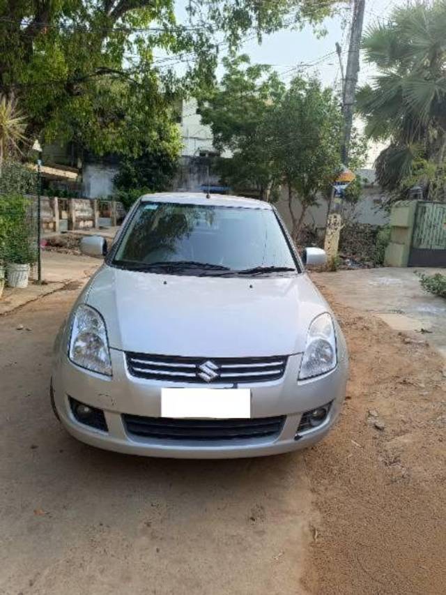 https://images10.gaadi.com/usedcar_image/4519287/original/processed_dc993346-3ef9-4ba1-a9db-b797f297ee2e.jpg?imwidth=6400