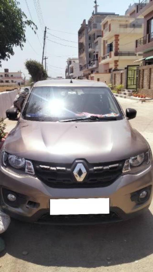 https://images10.gaadi.com/usedcar_image/4519288/original/processed_76d6a911-17ac-4b3e-8906-c8036248a0b6.jpg?imwidth=6400