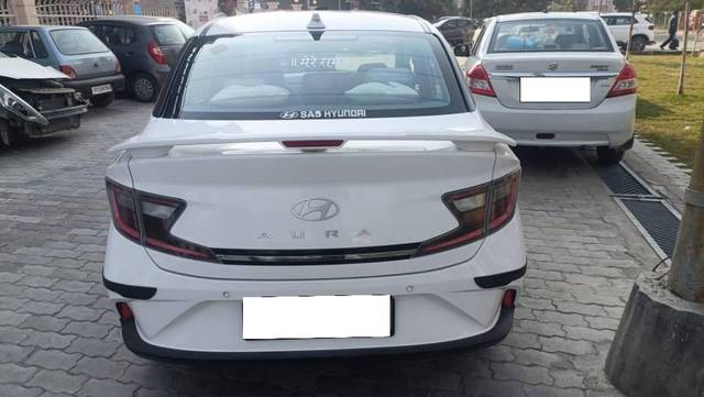 https://images10.gaadi.com/usedcar_image/4519292/original/processed_551cacd2-de30-4391-aeb3-ce67b098123a.jpg?imwidth=6401