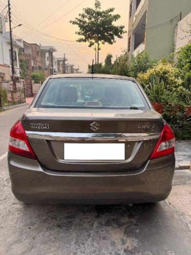 https://images10.gaadi.com/usedcar_image/4519324/original/processed_562dbb00-1915-4282-b592-d7caec98f57a.jpeg?imwidth=6401