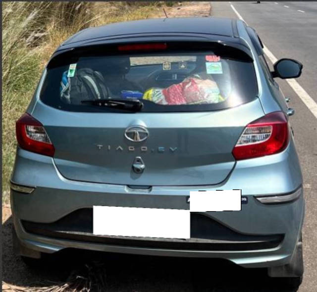 https://images10.gaadi.com/usedcar_image/4519332/original/processed_4181bc8a-90ab-46ec-be97-0680650a068e.PNG?imwidth=6401
