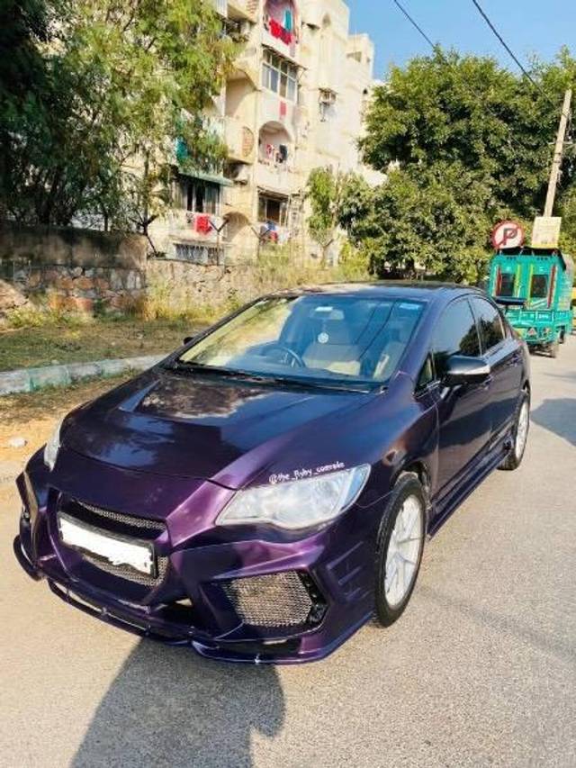 https://images10.gaadi.com/usedcar_image/4519365/original/processed_40619f5f-2f10-4a7a-bd89-98fd7404b397.jpeg?imwidth=6400