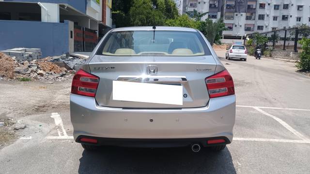 https://images10.gaadi.com/usedcar_image/4519371/original/processed_dac61f40c6988786b6762470970f9535.jpg?imwidth=6402
