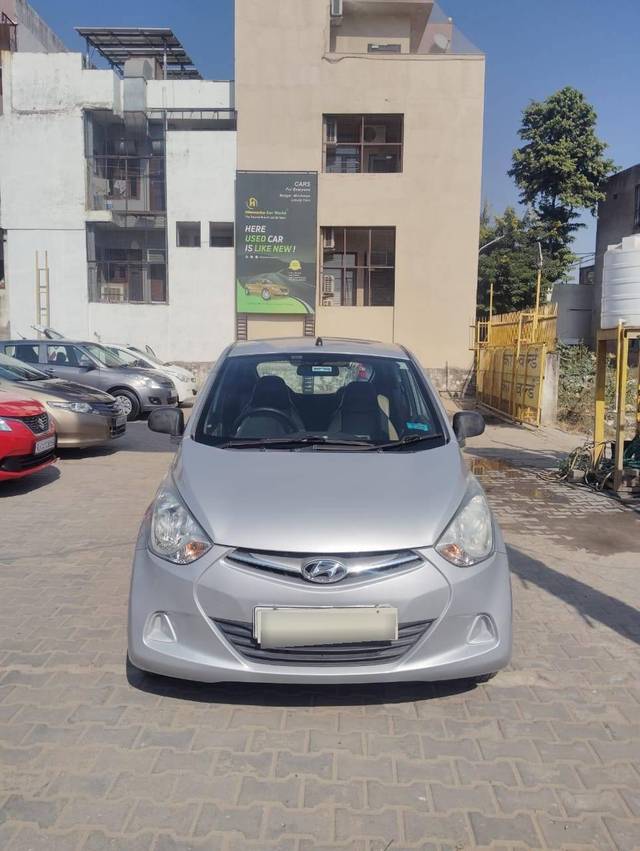 https://images10.gaadi.com/usedcar_image/4519375/original/processed_431f86d48842938b67ec22693813f458.jpg?imwidth=6402