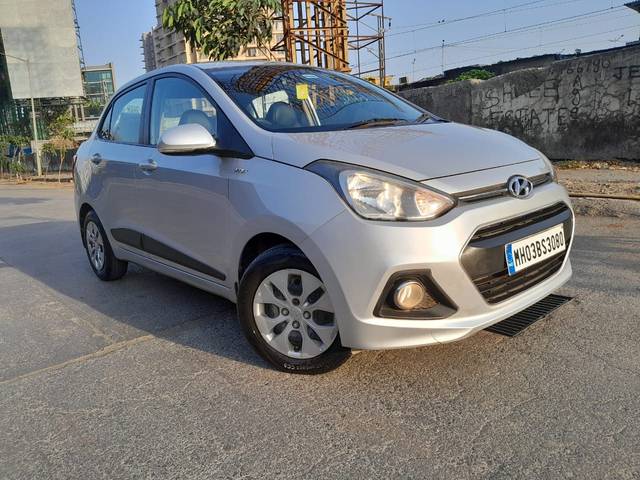 https://images10.gaadi.com/usedcar_image/4519376/original/aca275793c50abd7c9dc2e1a9f7728db.jpeg?imwidth=6401