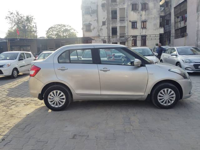 https://images10.gaadi.com/usedcar_image/4519378/original/20e0761ba29977d774dbe87b5442c3a0.jpg?imwidth=6401