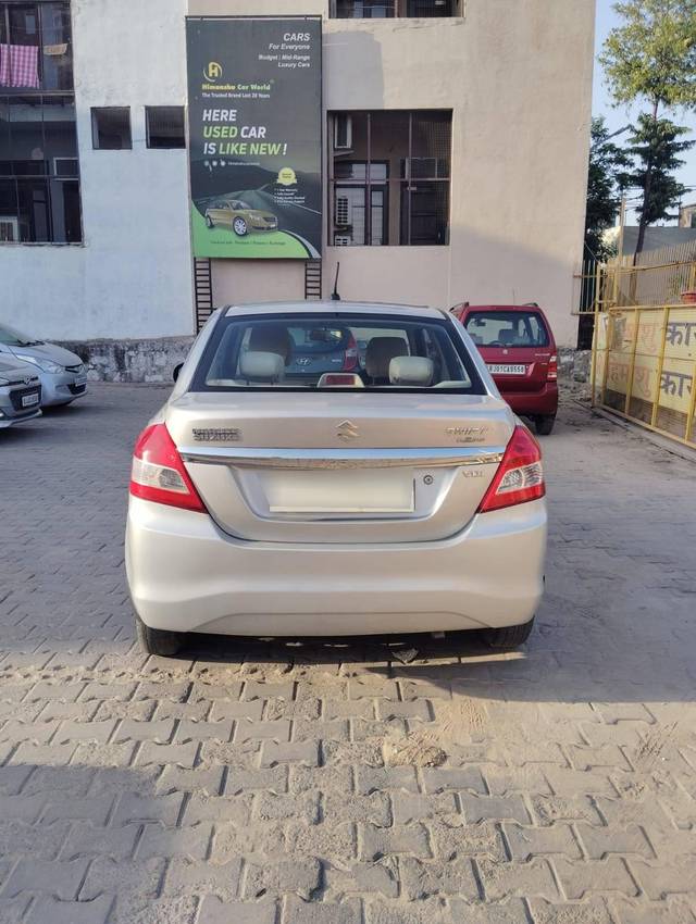 https://images10.gaadi.com/usedcar_image/4519378/original/processed_4646423b26380a7c2fcbed953623a66b.jpg?imwidth=6402