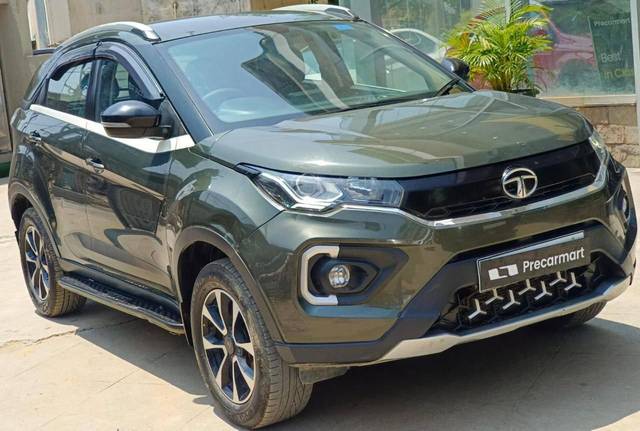 https://images10.gaadi.com/usedcar_image/4519402/original/processed_b66631a9639220662a1cbf7753a00262.jpeg?imwidth=6400