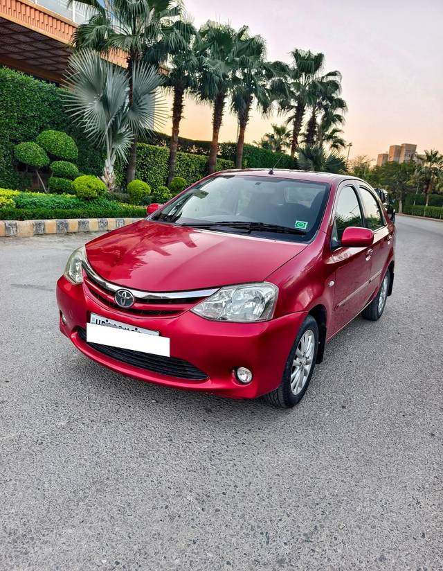 https://images10.gaadi.com/usedcar_image/4519404/original/processed_5903a25be0722d95f0734f475a09145f.jpg?imwidth=6402